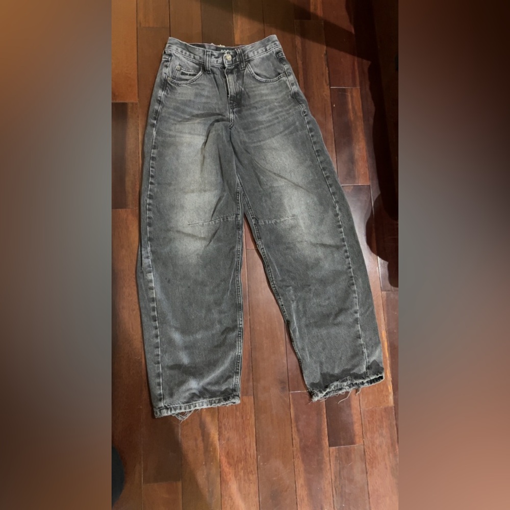 Men's Washed Black Relaxed Fit Jeans